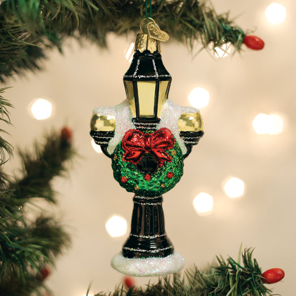 Christmas Lamp Post Ornament-0