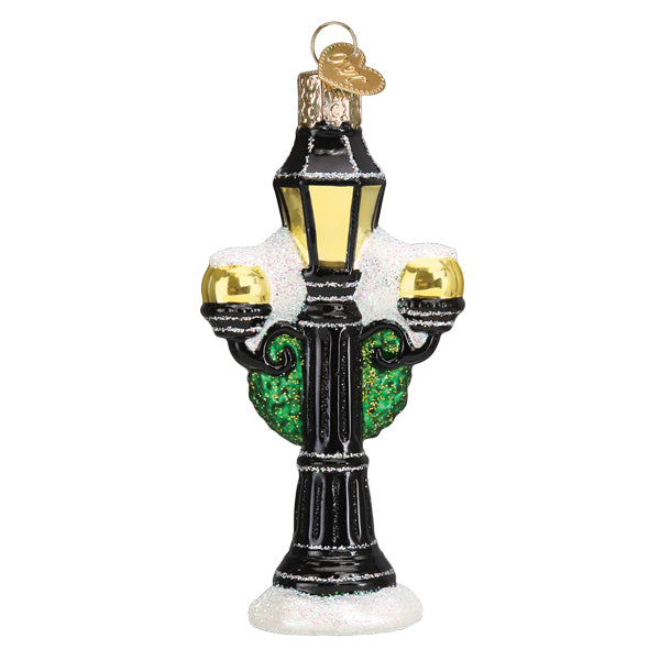 Christmas Lamp Post Ornament-2