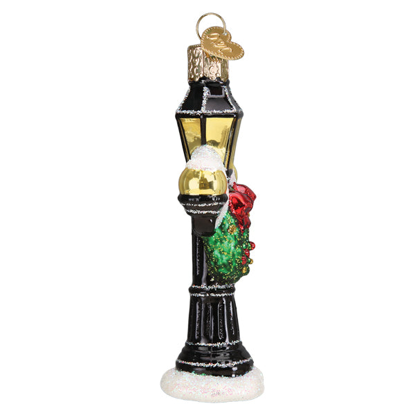 Christmas Lamp Post Ornament-3