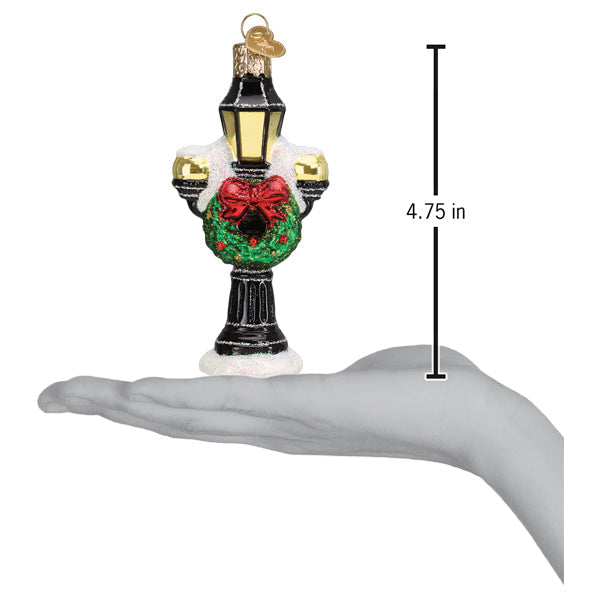 Christmas Lamp Post Ornament-4